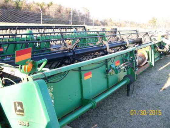 2001 John Deere 930F in
