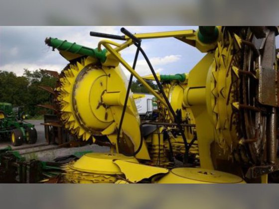 2008 John Deere 678 in