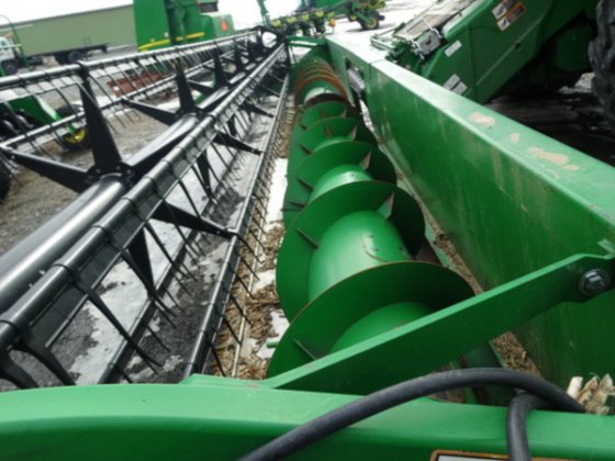 John Deere 630F in Mercersburg,