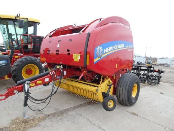 2015 New Holland ROLL-BELT 560