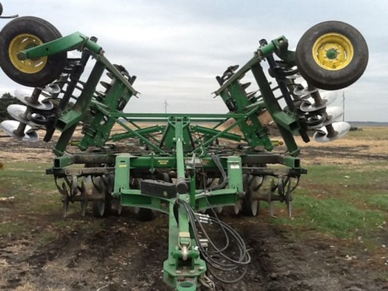2014 John Deere 2720 in