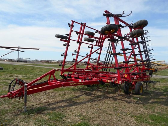 2011 Sunflower 5035-36 in Columbus,