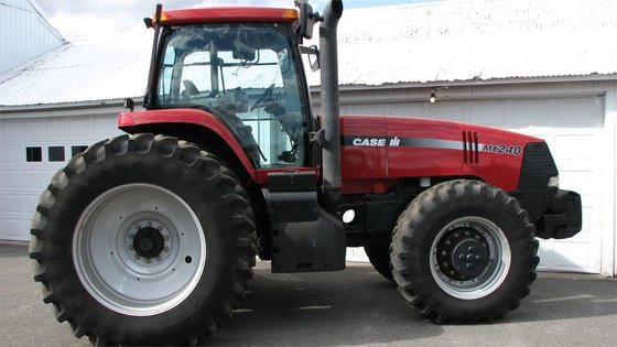 1999 Case IH MX240 in