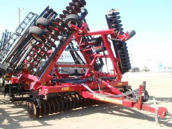 2014 McFarlane RD-4135 in Herman,