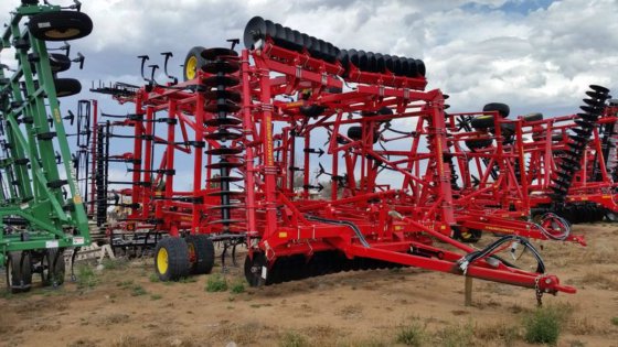 2014 Sunflower 6433 in Plainview,