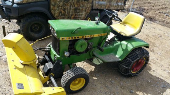 1970 John Deere 140 in