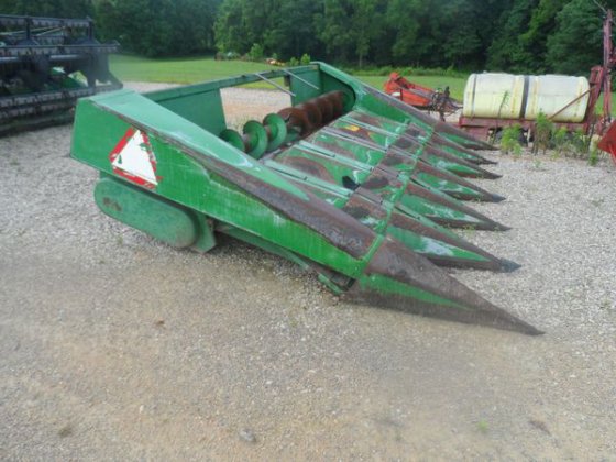John Deere 643 in Magnolia,
