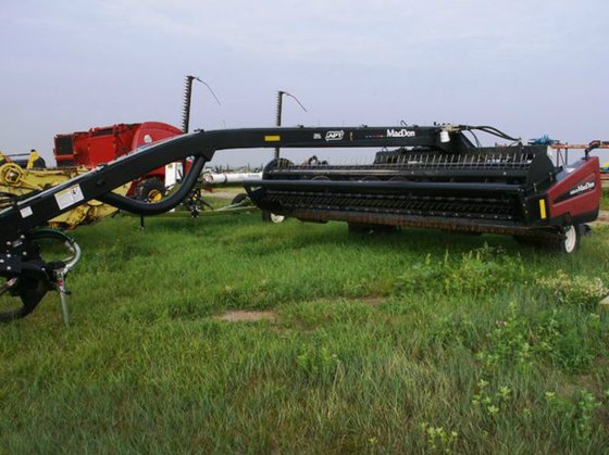 2009 MacDon Industries A30-D in