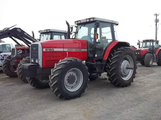 1996 Massey-Ferguson 8160 in Lewiston,