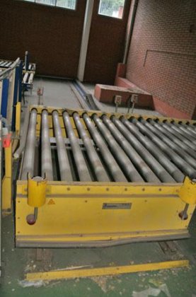 ESPAÑOL パレット輸送ライン