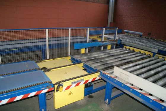 ESPAÑOL パレット輸送ライン