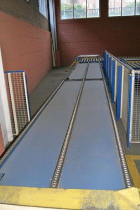 ESPAÑOL パレット輸送ライン