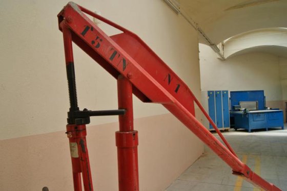 ワークショップクレーン