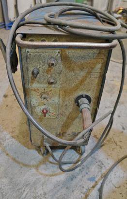 HC-300 连续焊丝焊机