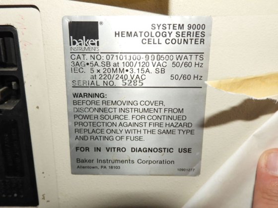 ベイカー・インストゥルメンツ・システム9000
