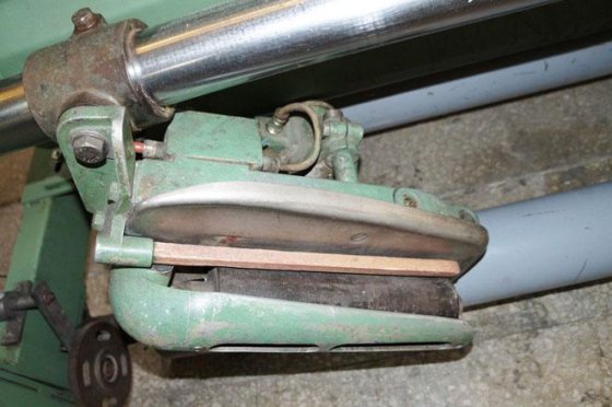 2001年サミット社製 布地ブラッシング用引き出し 電動式 2ブラシ付き