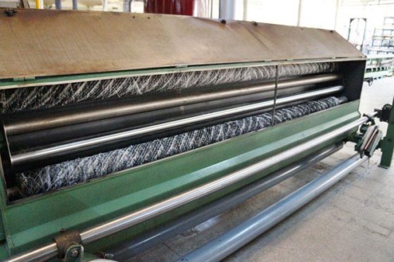 2001年 SAMIT 电动织物刷毛抽屉，带2个刷子