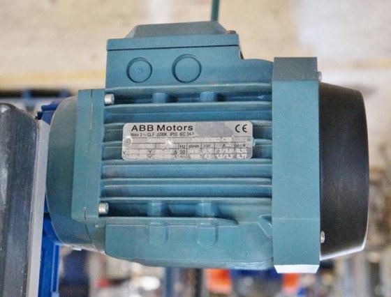 SINERGES 塑料带输送机