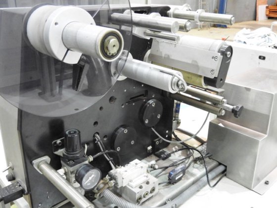 MÁQUINA DE ROTULAGEM