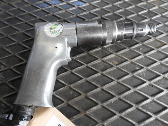 空気圧ドライバー