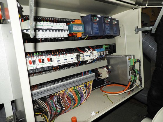 2011 CAPDEVILA MCR-126DC