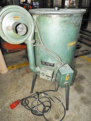 ペレット乾燥機