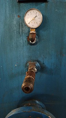 2000 IRUSA 蓄压压缩空气罐