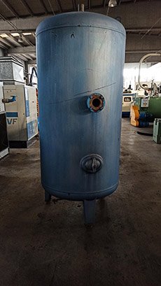 2000 IRUSA 蓄压压缩空气罐