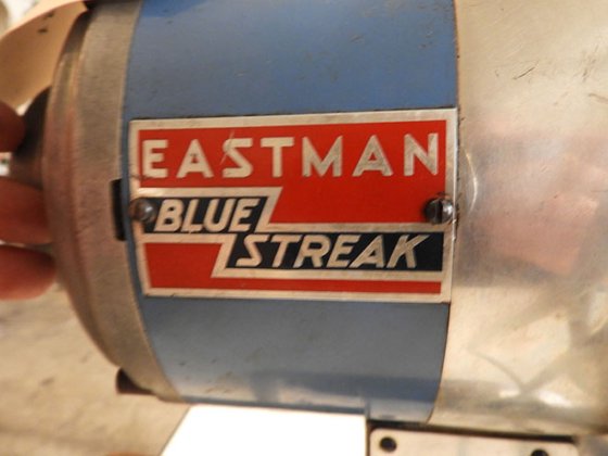 イーストマン・ブルーストリーク