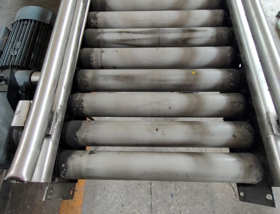 電動ローラーコンベア