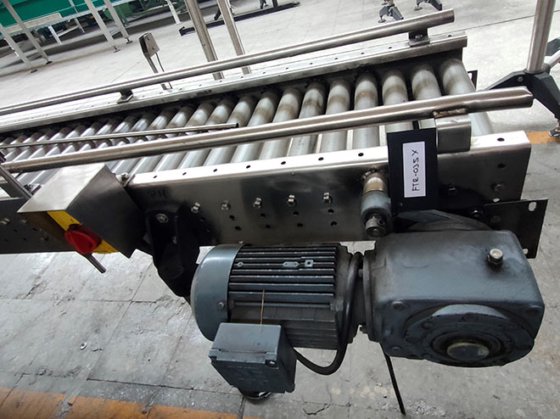 電動ローラーコンベア