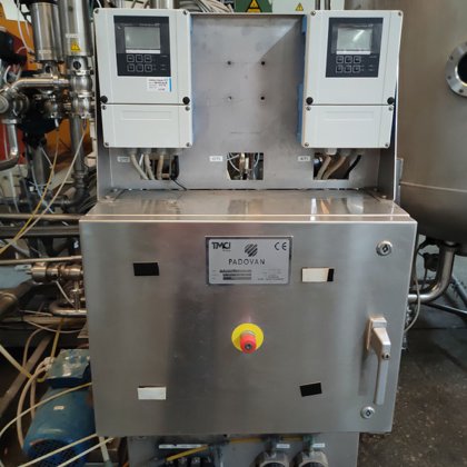 フレーバー炭酸水製造システム