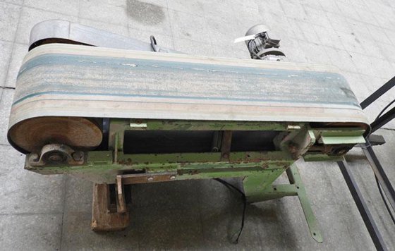 コンベアバンド