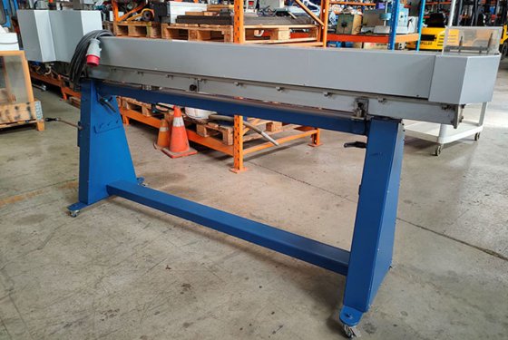 自動スライサー