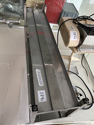 ロッカールームベンチ