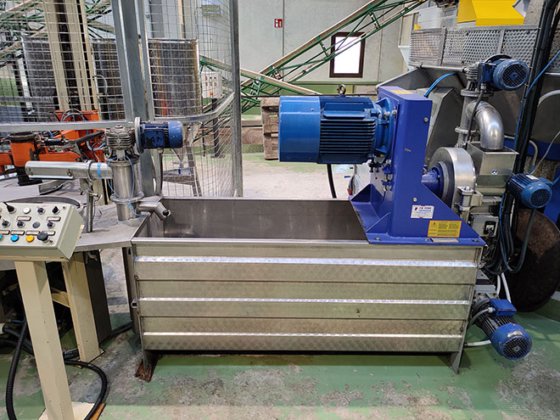 ルフィニ ロモロ混練機