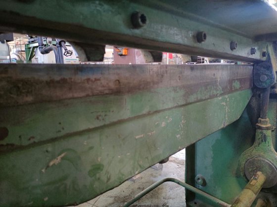 マリアーニ電動剪断機