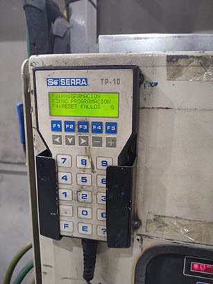 2000 セラ PW 溶接セル