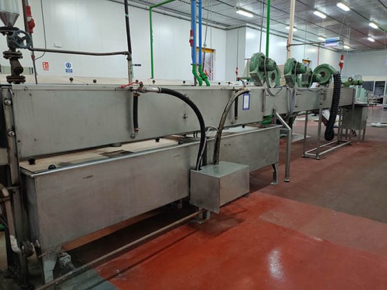 洗濯・乾燥トンネル