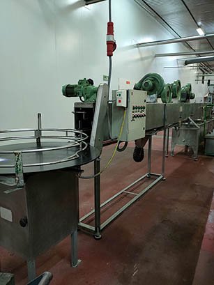 洗濯・乾燥トンネル