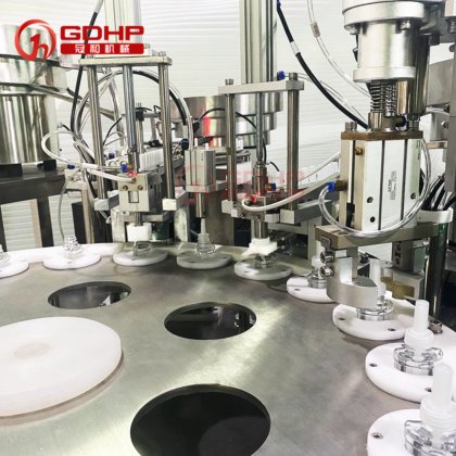 精油、驱蚊液、带棉芯组件的香薰灌装机