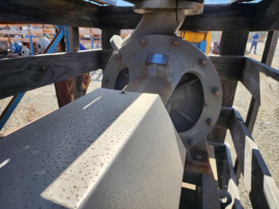 ヒドラタイタンポンプ 200 x 200