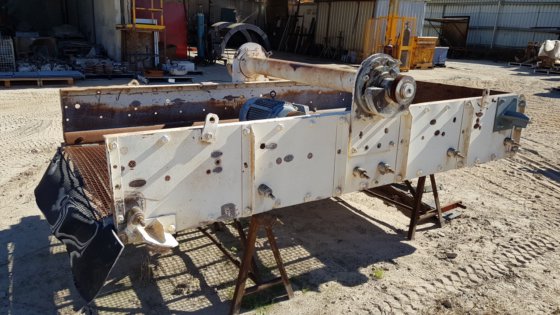 筛分单层筛分机和三轮筛分机