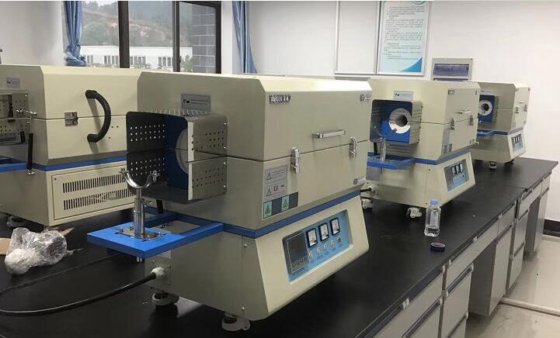 300℃ Lab Heating Mold With