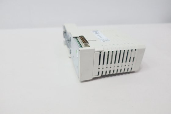Abb 3BSE043660R1 Modbus Controller Module