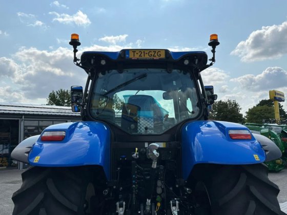 2025 New Holland T7.210 Range