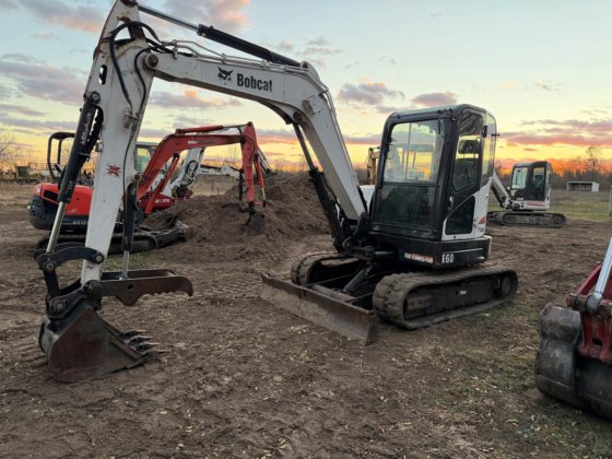 2013 Bobcat E60