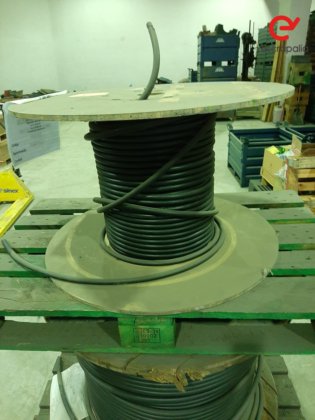 7号拍品 电缆卷筒