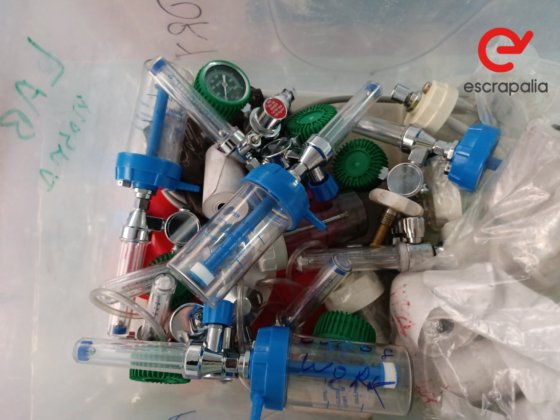 批量氧气调节器和医疗加湿器