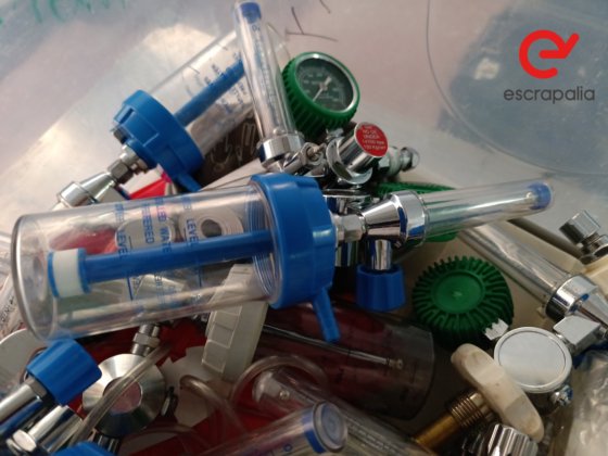 批量氧气调节器和医疗加湿器